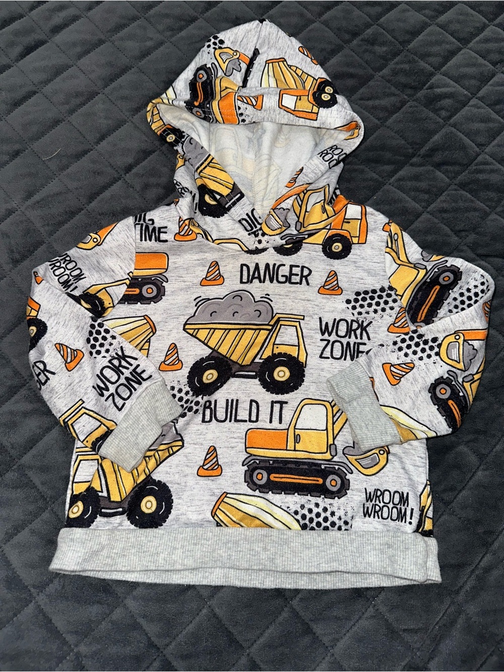 PatPat Gray & Yellow Construction Hooded Sweatshirt for Kids